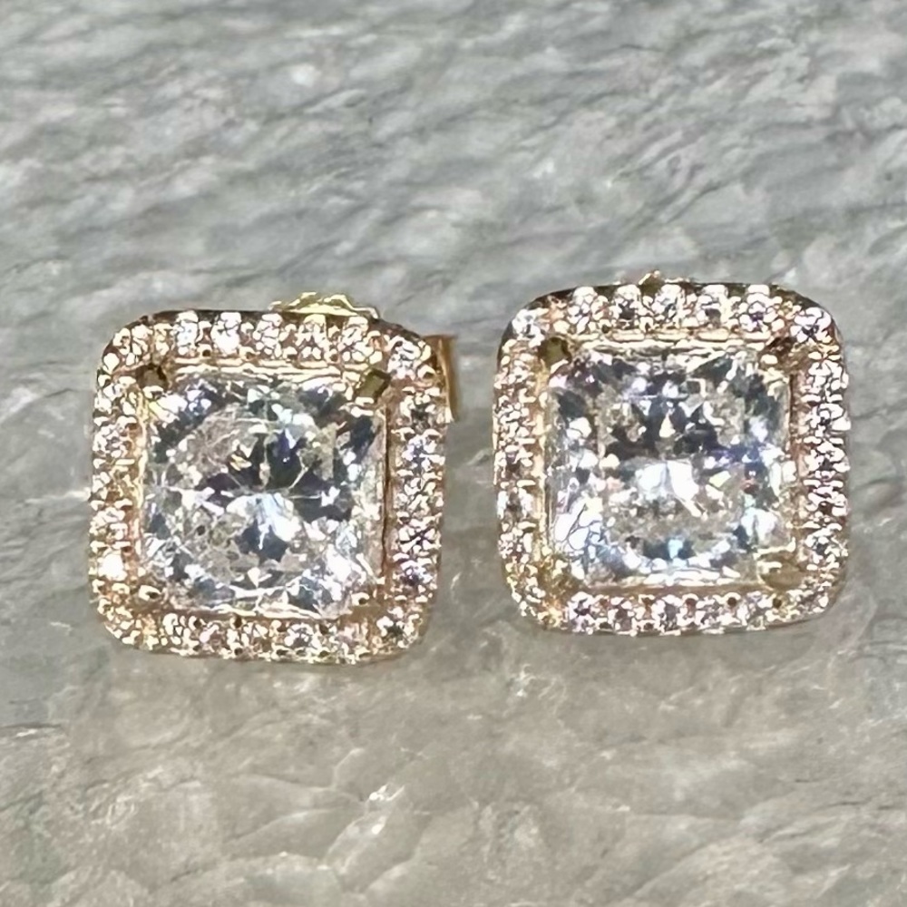 ❗️BRAND NEW❗️Pandora 14k Gold Square Sparkle Halo Clear Stud Earrings